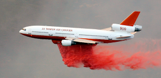 Illustration for article titled The Comprehensive Flight Club Guide To Damn Near Every Firefighting Aircraft